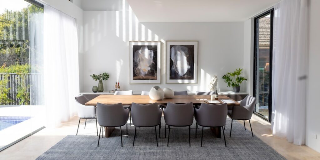 Rug Under Dining Room Table: Complete Guide for Homeowners