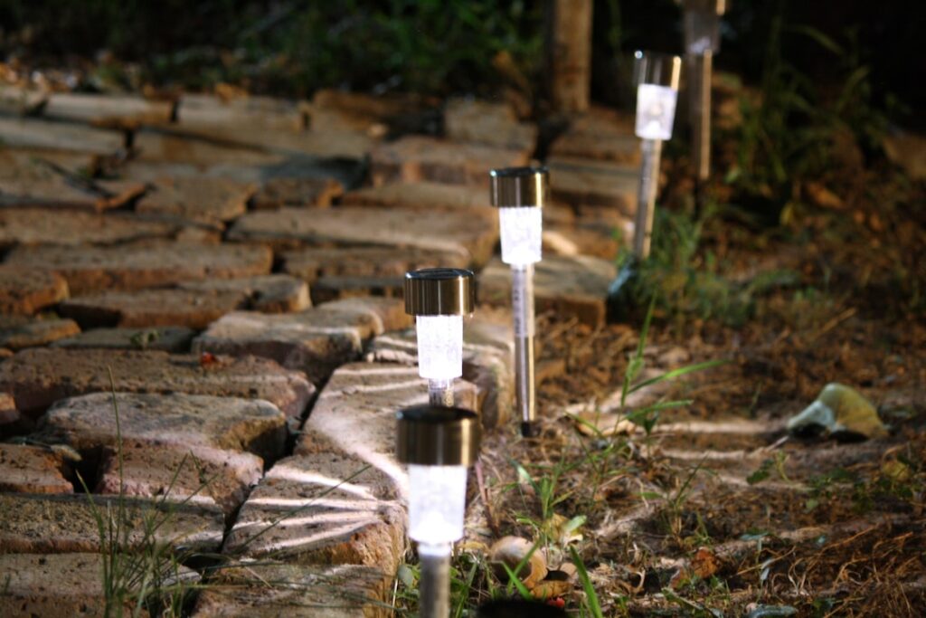 Solar Powered Outdoor LED Lights: Complete Guide for Homeowners