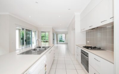 Stainless Steel Backsplash Tiles: Pros, Cons, and Design Ideas