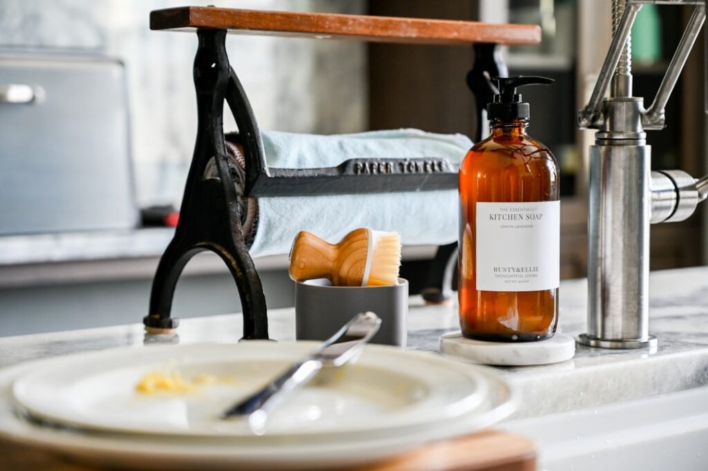 Stainless Steel Kitchen Sink Caddy: Top Picks and Buying Guide