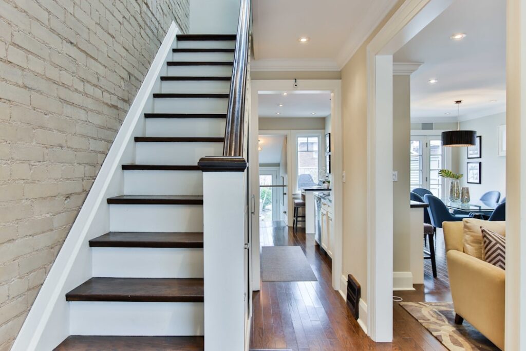 Stair Nosing for Laminate Flooring: Pros, Cons, and Buying Guide