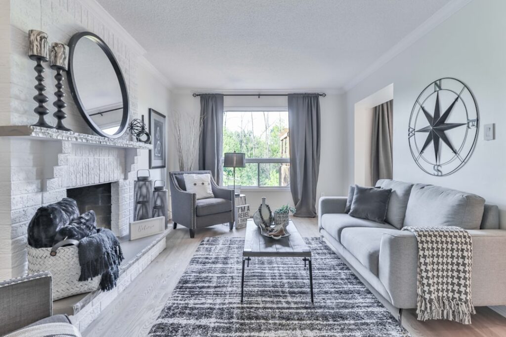 Tile Accent Wall in the Living Room: Ideas and How-To