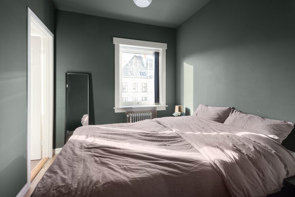 Warm Gray Paint: Choosing Grays That Don’t Feel Cold