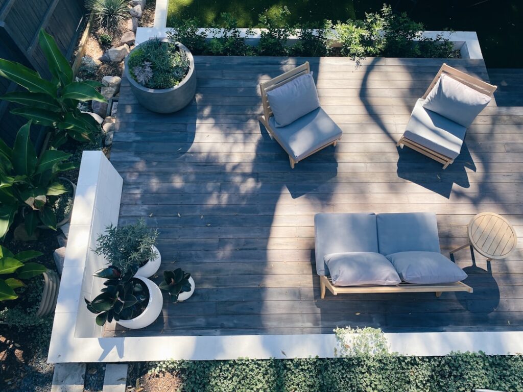 Waterproof Outdoor Vinyl Flooring for Decks: Pros, Cons, and Buying Guide