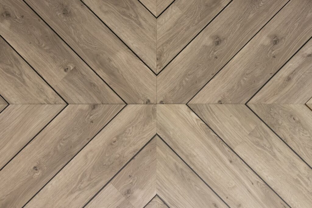 Which Direction to Lay Laminate Flooring: Pros, Cons, and Buying Guide