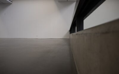 Gray Epoxy Garage Floor: Pros, Cons, and Buying Guide