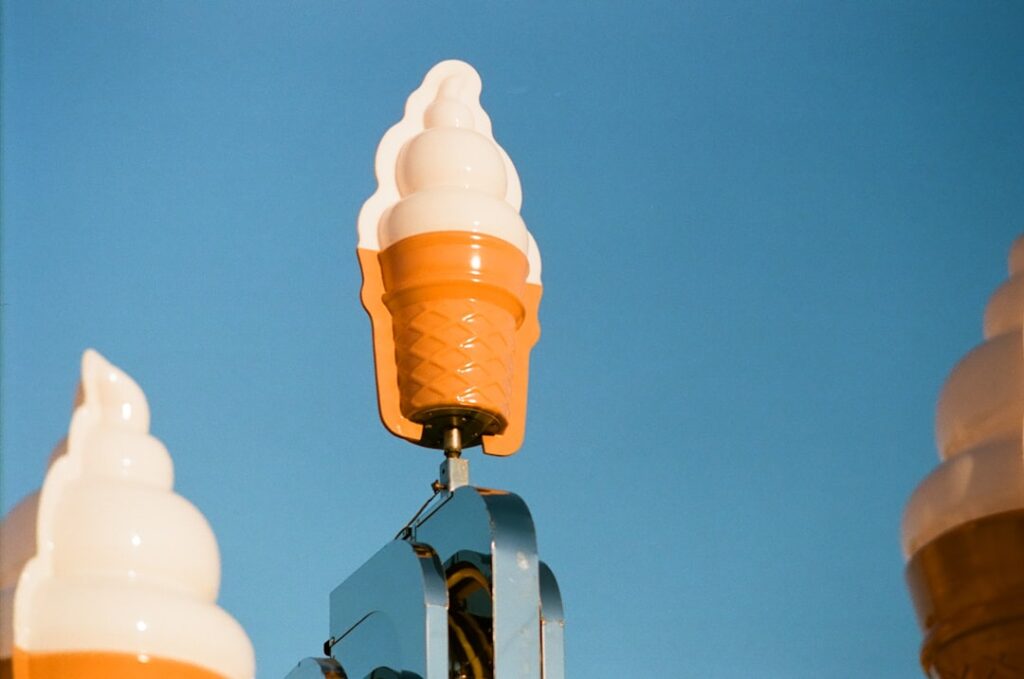 Electric Ice Cream Maker: The Complete Buying Guide