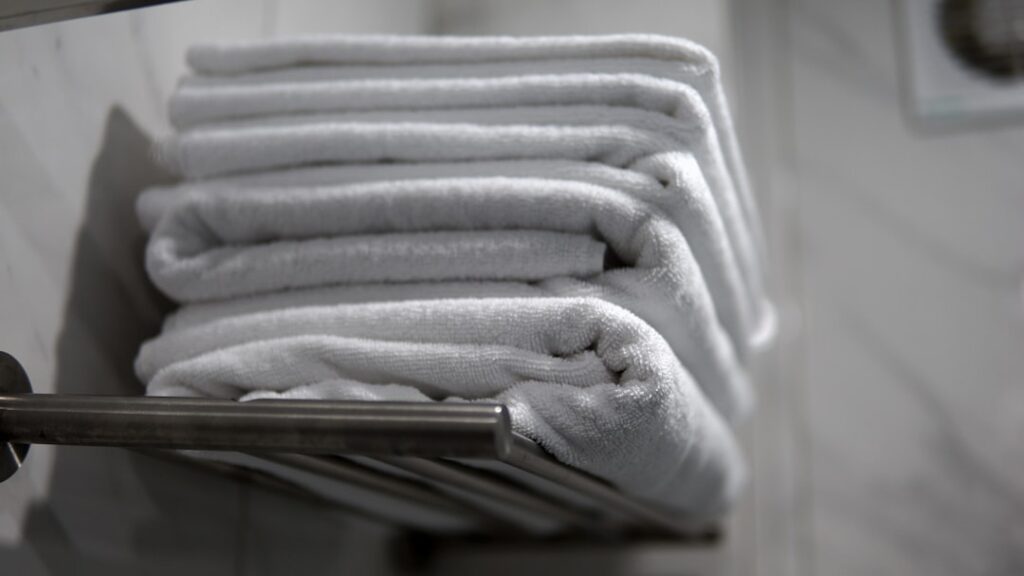 Electric Towel Warmer: The Complete Buying Guide