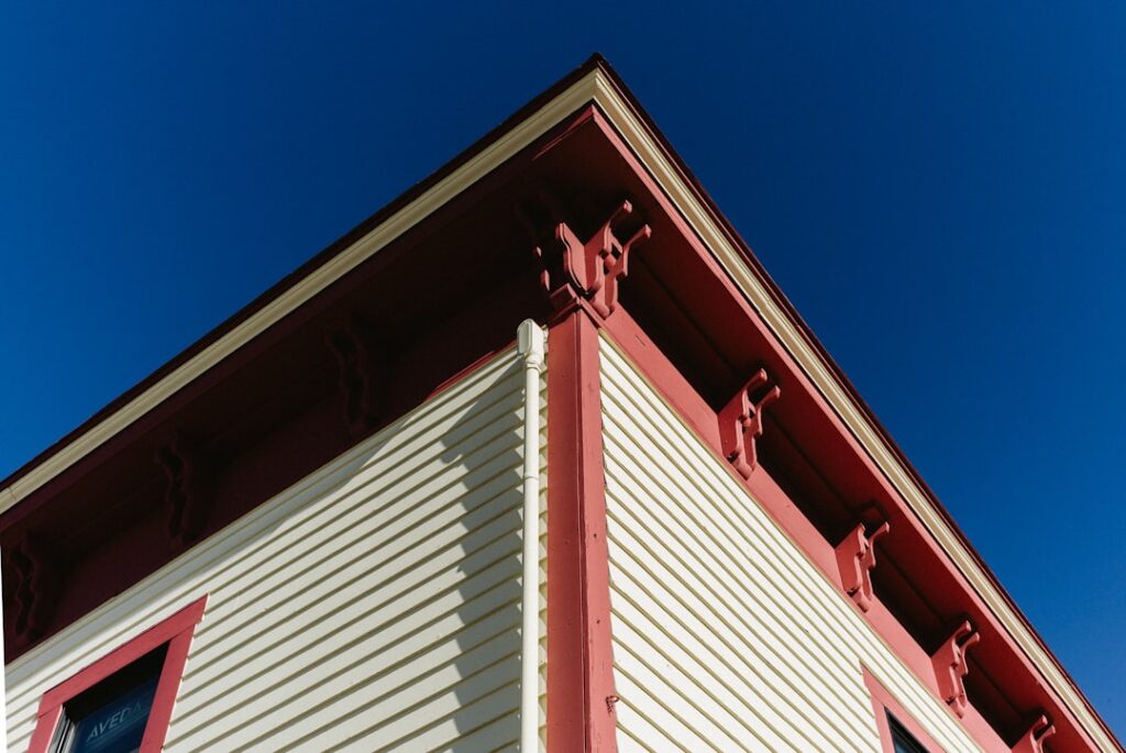 Fascia and Soffit: Complete Guide for Homeowners
