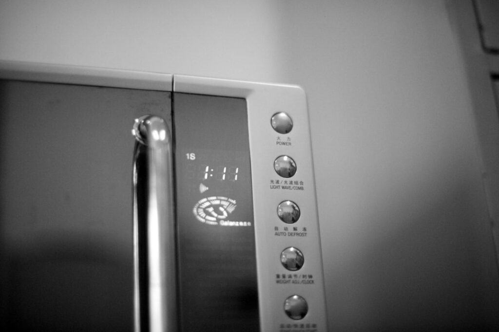 GE Over-the-Range Microwave Guide