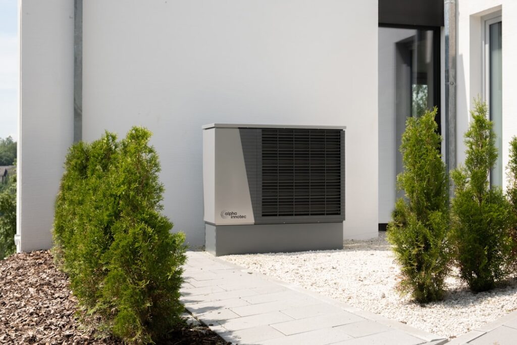 Heat Pump vs Central Air: Which Should You Choose?
