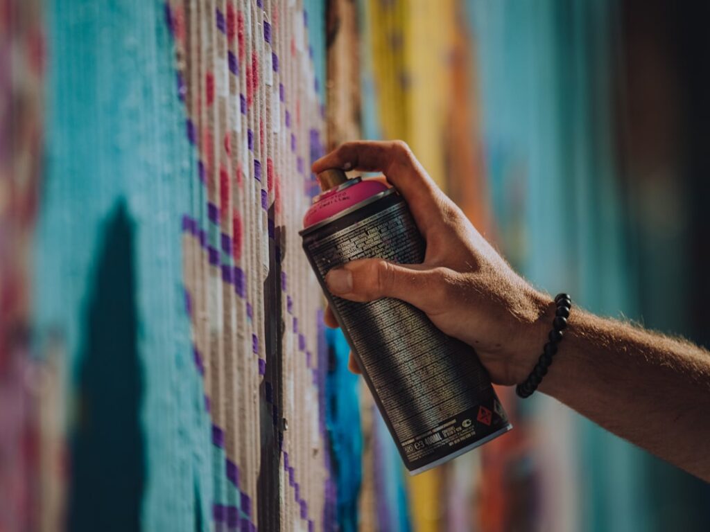 Metallic Spray Paint Colors: A Homeowner’s Guide to Shades, Finishes, and Flawless Application