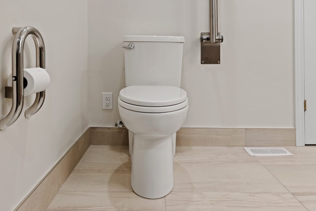 Round Toilet Seat: Complete Guide