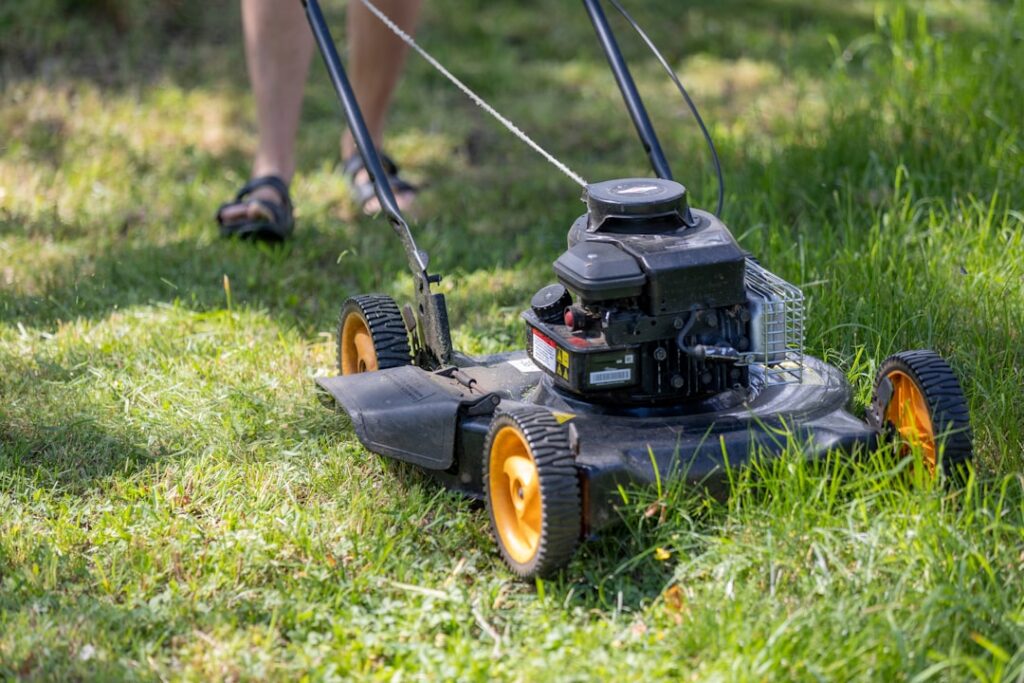 Standing (Stand-On) Lawn Mower: Complete Guide