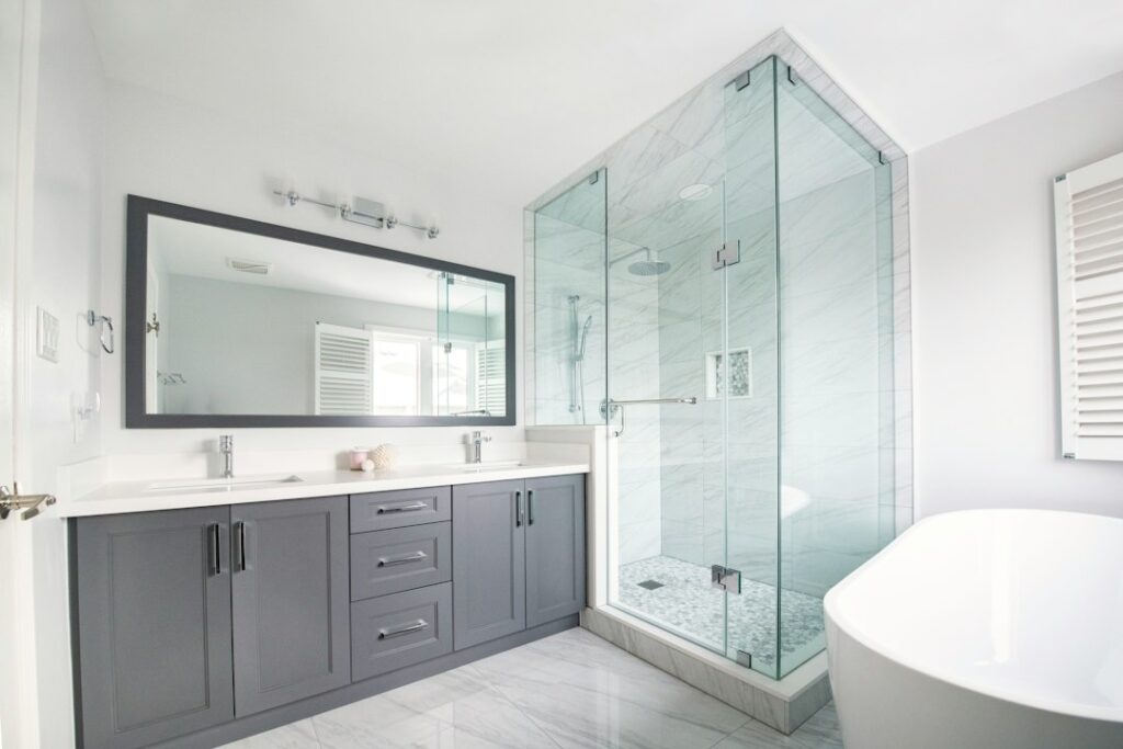 Acrylic Shower Remodel: Complete Guide for Homeowners