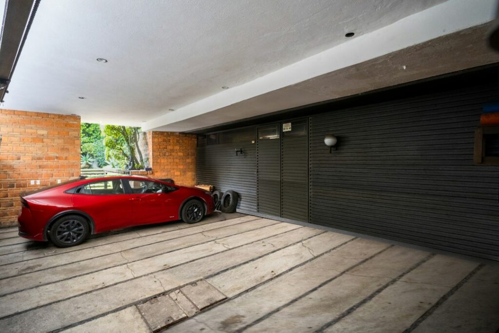 Upright Freezer for Garage: How It Compares to a Chest