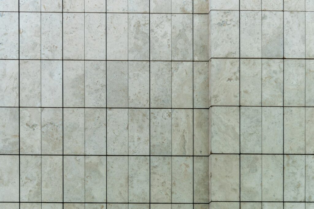 What Size Trowel for 12×24 Floor Tile: Complete Guide for Homeowners