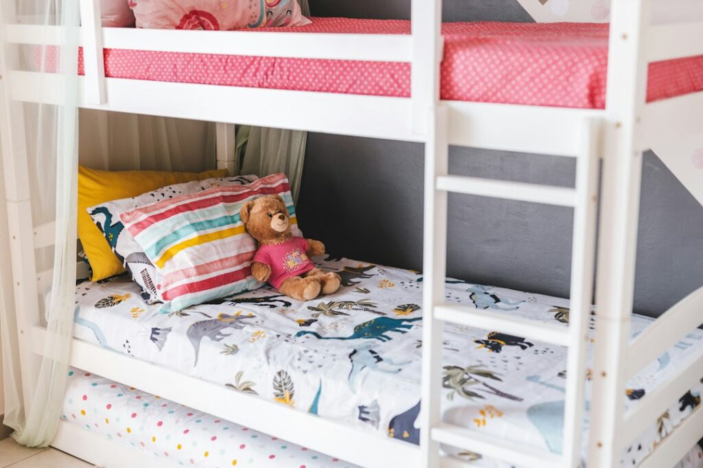 Heavy Duty Bunk Beds for Adults: Weight Ratings & Frame Specs