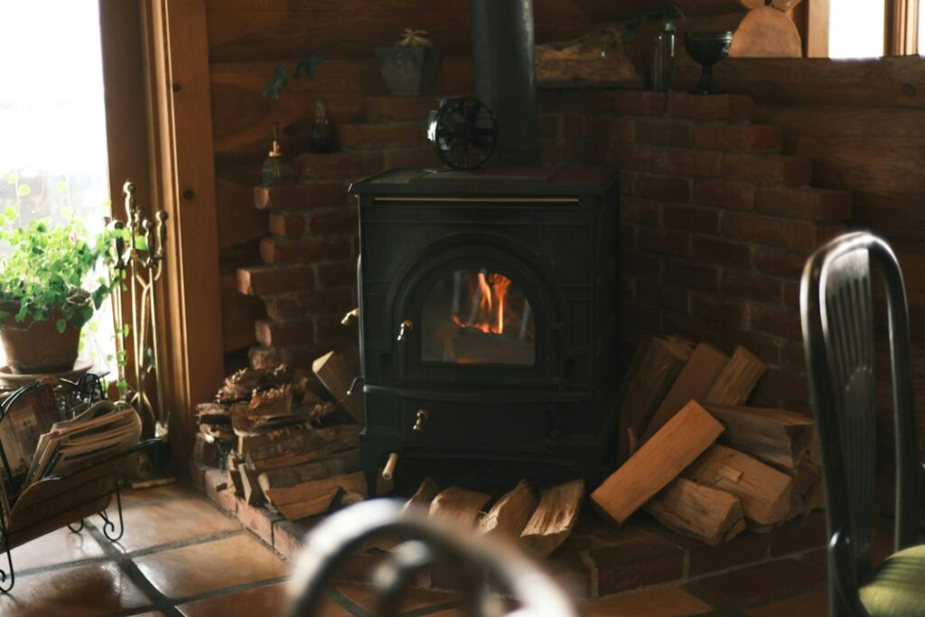 High Efficiency Wood Stove: Complete Guide for Homeowners