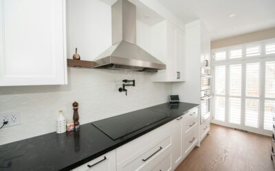 Backsplash for Maple Cabinets: Tiles That Tame Orange Tones