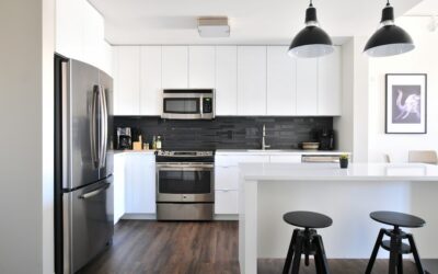 Cabinet Glass Replacement: Swapping Panels in Cabinet Doors