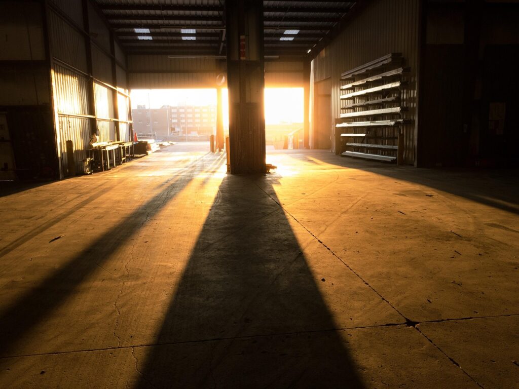 Commercial Warehouse Flooring: A Pros, Cons, and Buying Guide