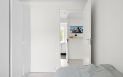 Cushioned Flooring: Pros, Cons, and Buying Guide