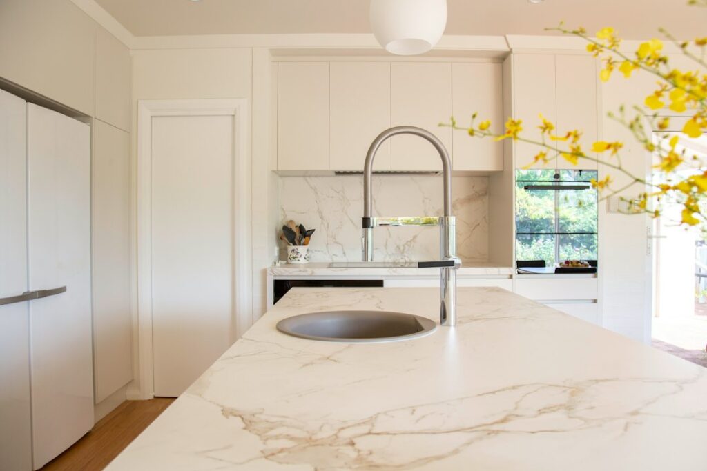 Floating Countertop: Building a Bracket-Hung Vanity Shelf