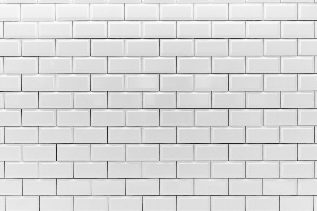 Hallway Wall Lights: Sconce Spacing, Height and Style Ideas