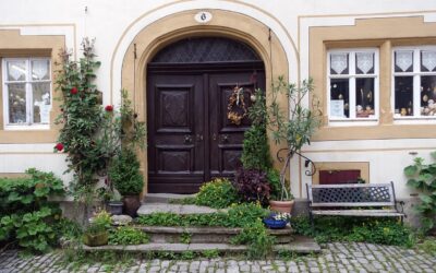 Outside Front Entrance Flooring Ideas: Pros, Cons, and Buying Guide