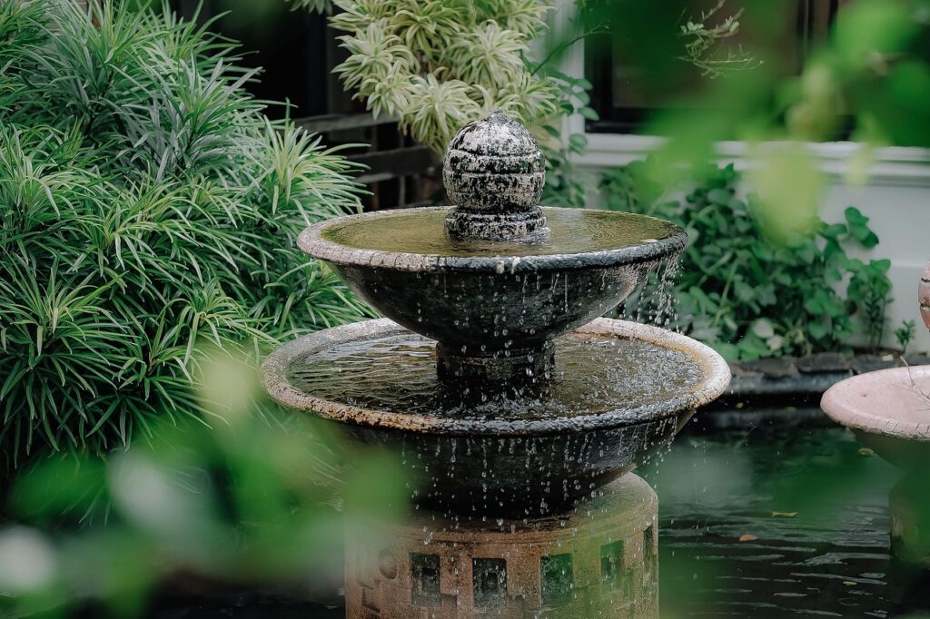 Splash Pad Flooring: Pros, Cons, and Buying Guide