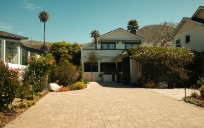 How to Remove Tire Marks From a Concrete Driveway